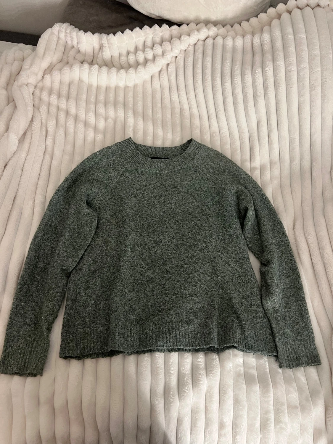 Grön stickad tröja från Vero Moda XS - 1