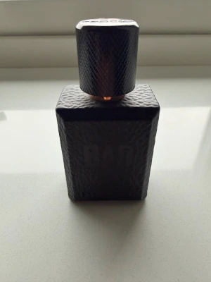 Diesel BAD parfym - Diesel BAD, cirka 4/5 delar kvar. 