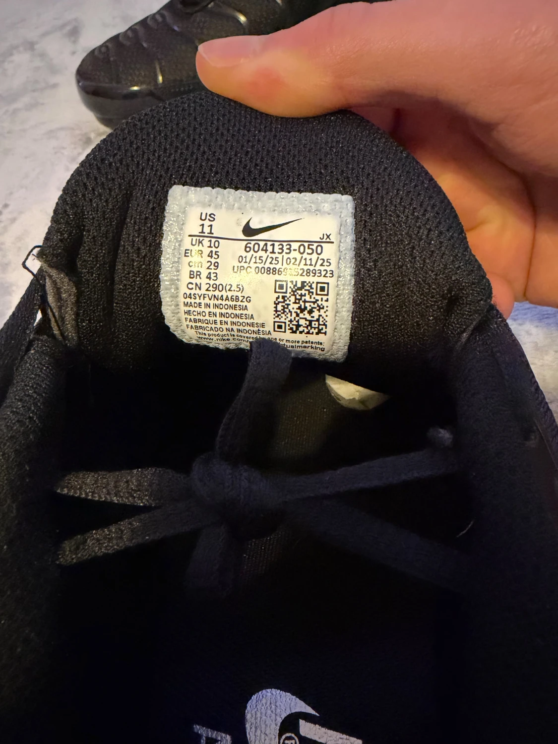 Nike Air Max Plus - 4