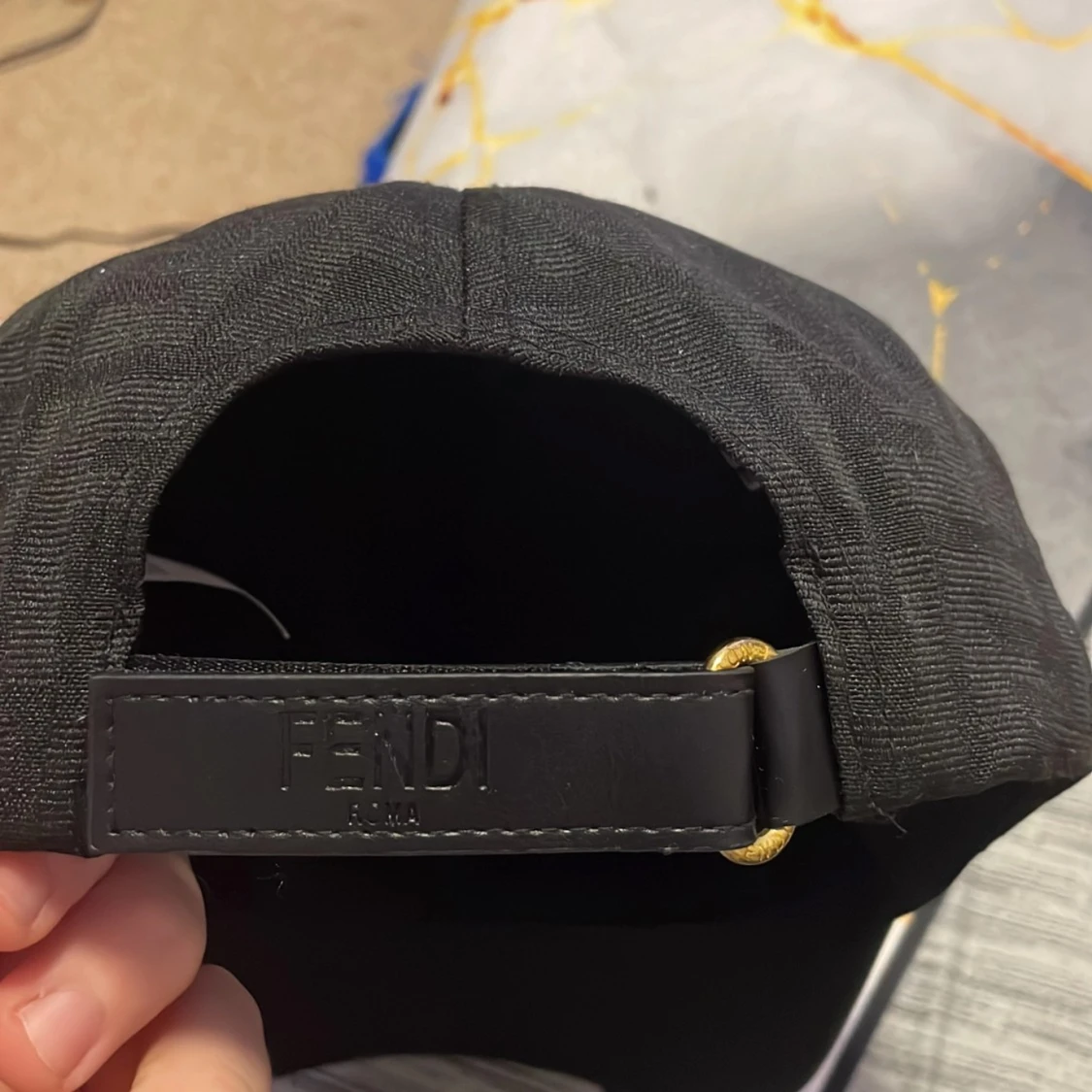 Svart Fendi keps med logomönster - 4