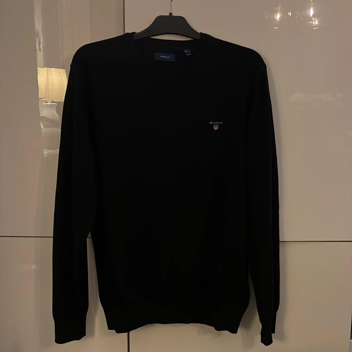 Svart tröja från GANT i XL