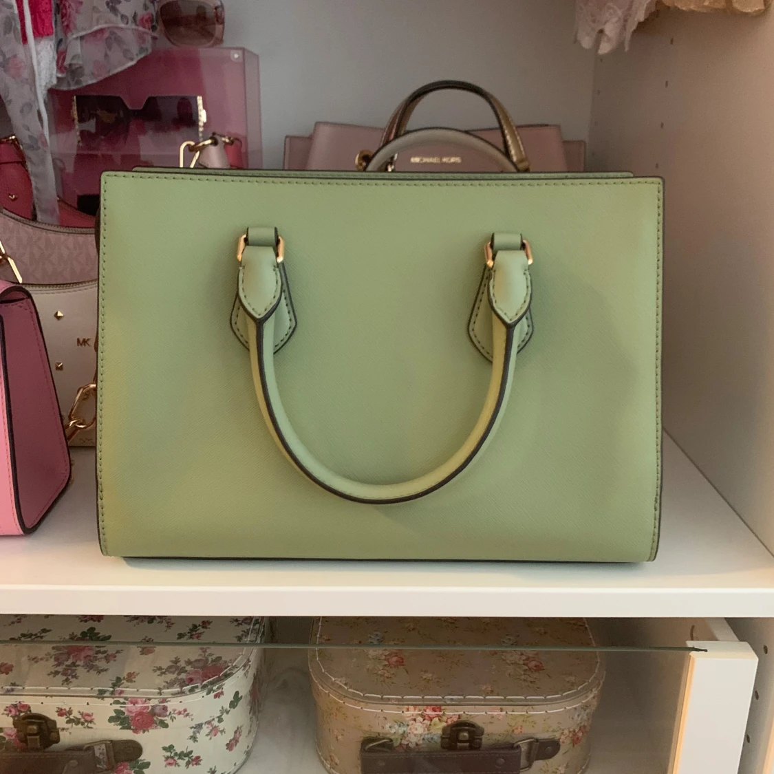 Michael Kors väska ”Sheila” i Light Sage - 1