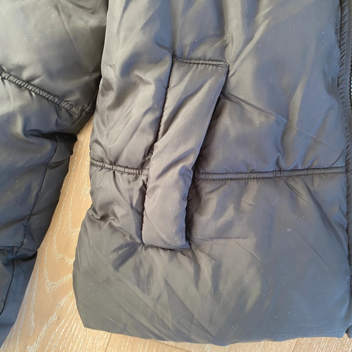 Svart vinterjacka  - 3