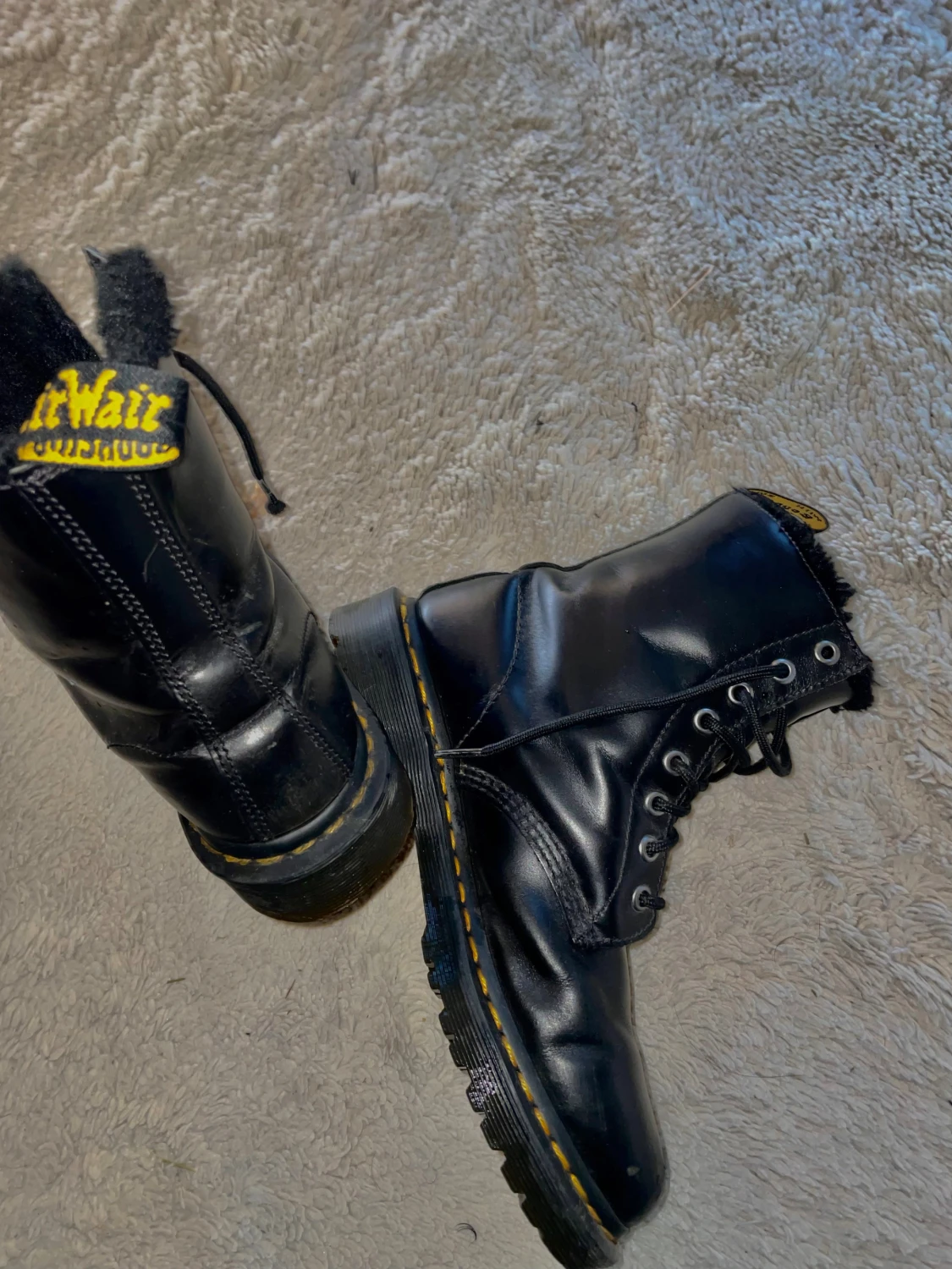 Svarta Dr. Martens boots med foder - 1