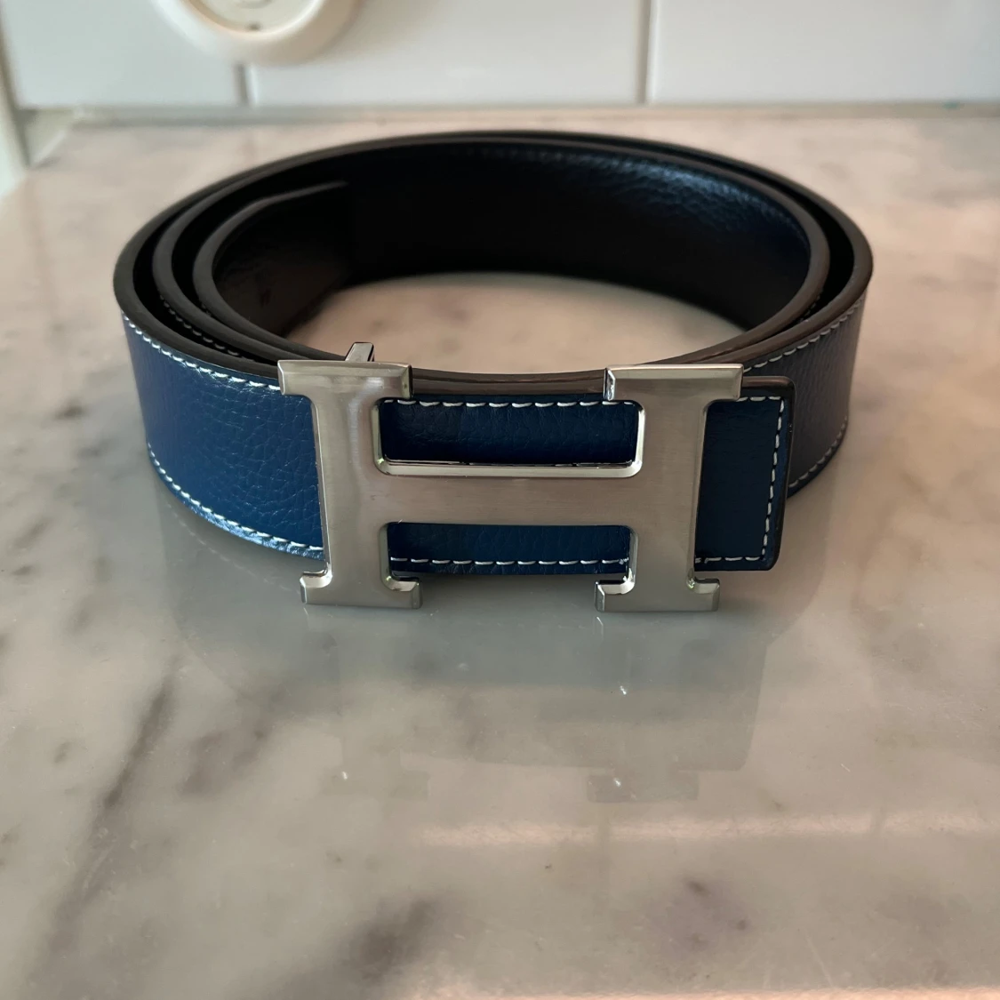 Blå bälte och 2 vita - 1