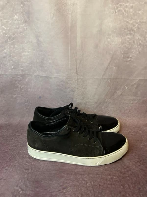 Lanvin skor - Mycket fint skick | Size UK 7 = 42| fraktar inom 24 timmar | för att köpa klicka ”köp nu” | vid frågor eller funderingar skriv en meddelande | följare får bättre rabatter🙌