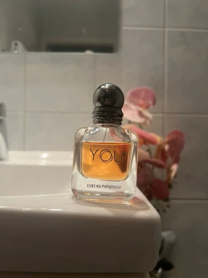 Emporio Armani Stronger With You 30 ml - Emporio Armani Stronger With You parfmym, ca 25-27 ml kvar. Perfekt parfym för vintern.