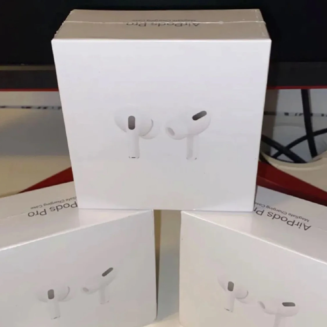 AirPods Pro - 1