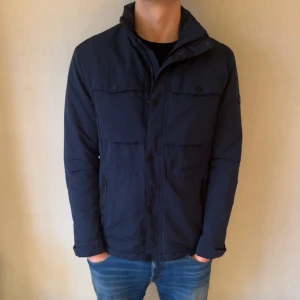 J Lindeberg fieldjacket - Fint skick inga defekter