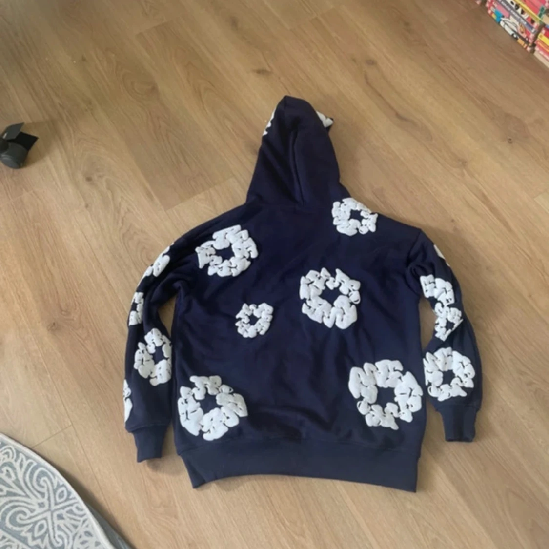 Denim tears hoodie svart  - 2