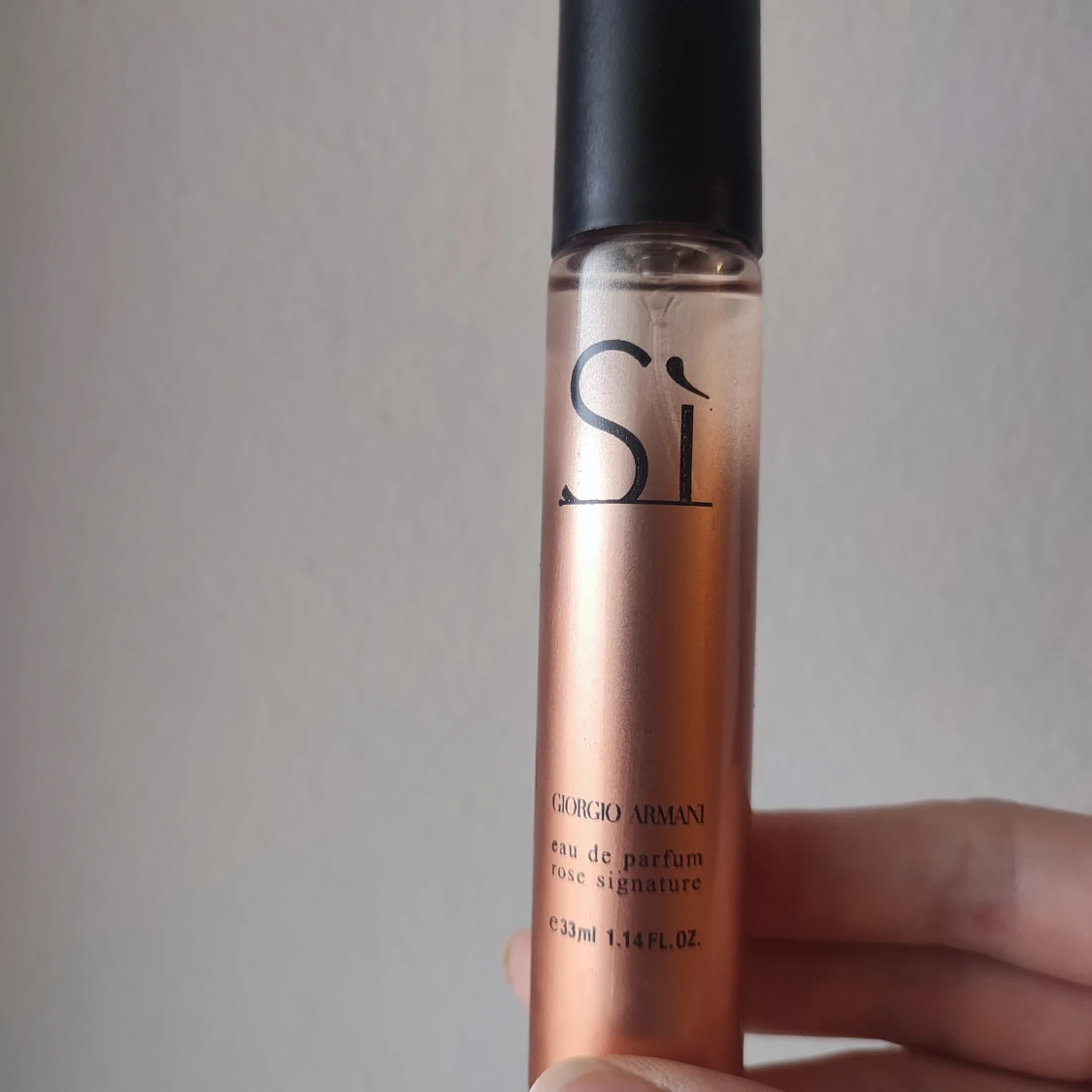 Giorgio Armani Si Rose Signature Perfume - 1