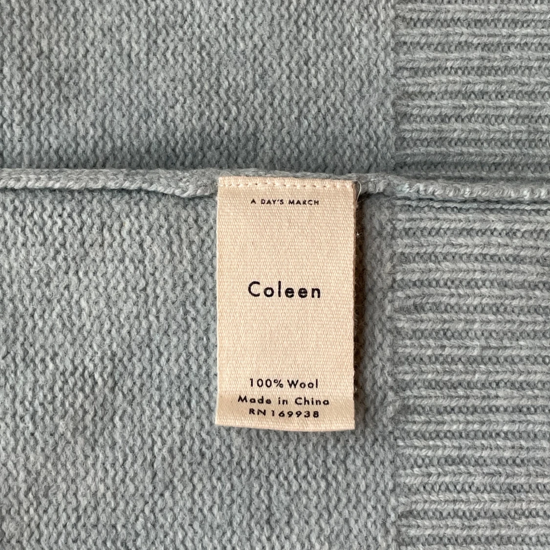 Ljusblå stickad tröja från A Day's March - 3