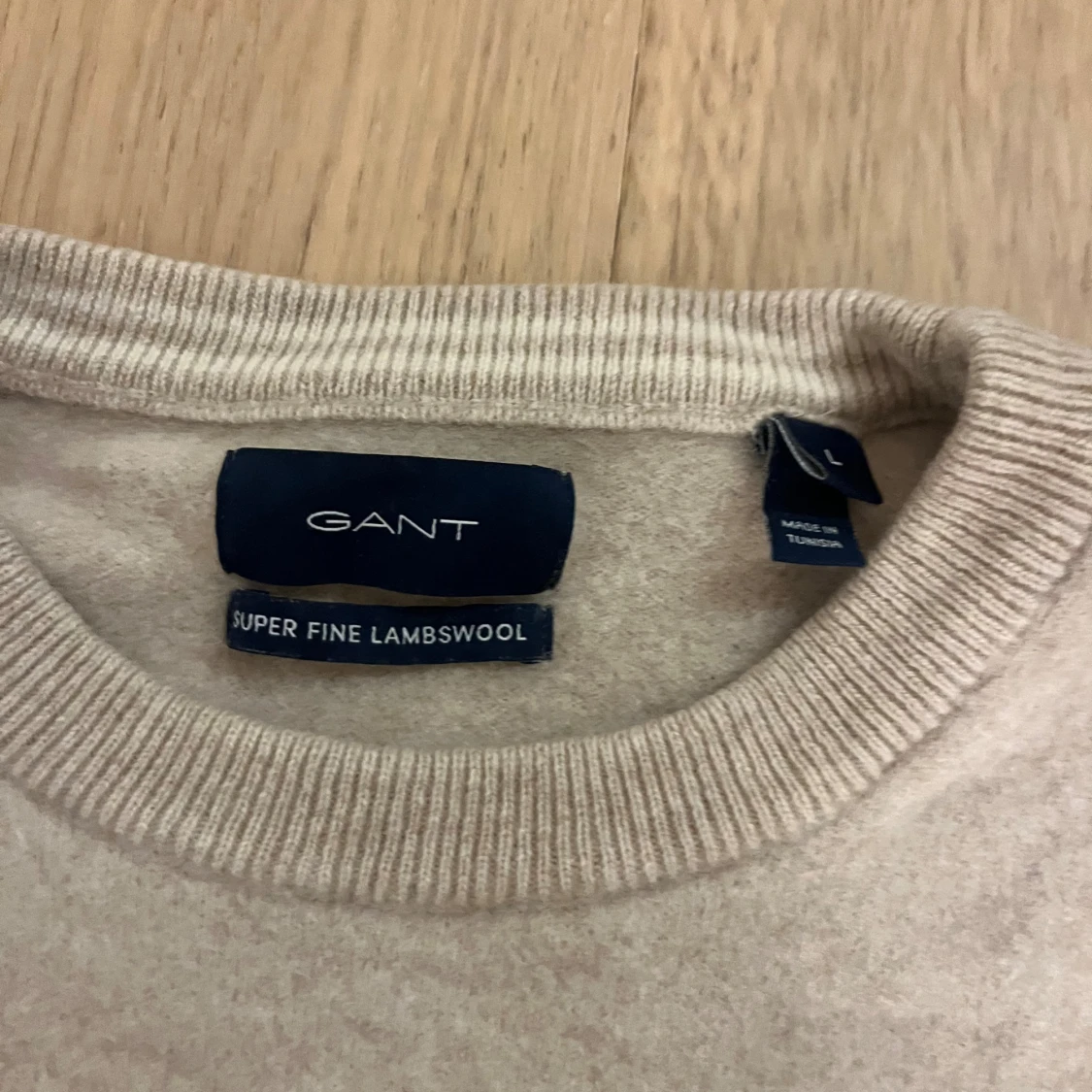 Beige ulltröja från GANT - 1