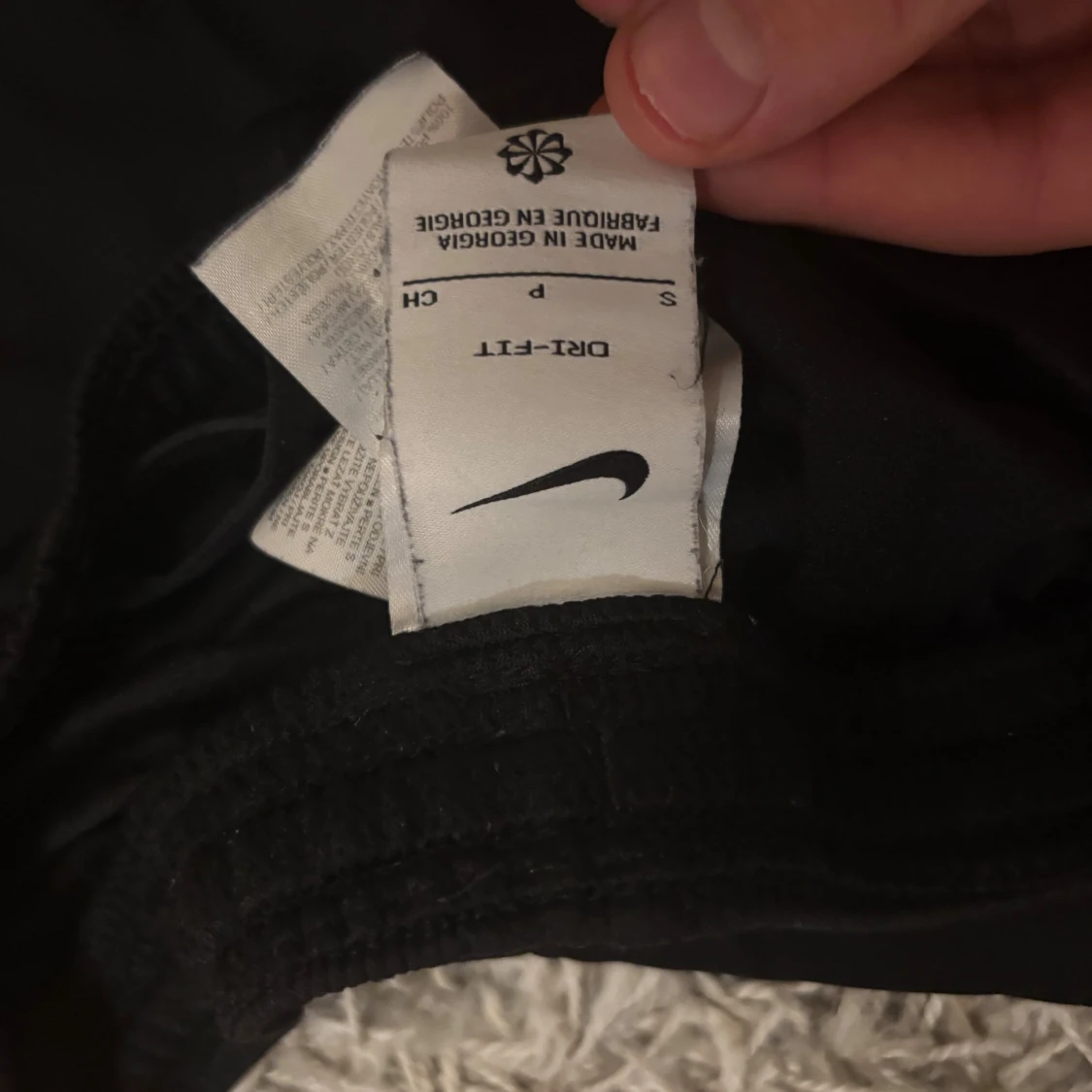 Svarta Nike Dri-Fit träningsbyxor S - 1