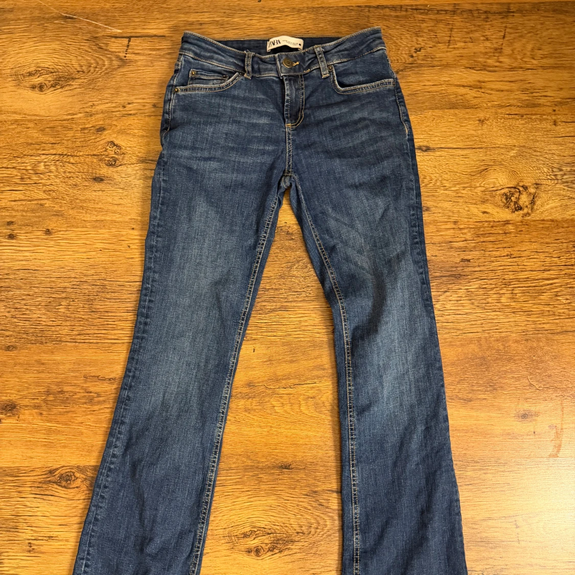 Mörkblå jeans Zara  - 1
