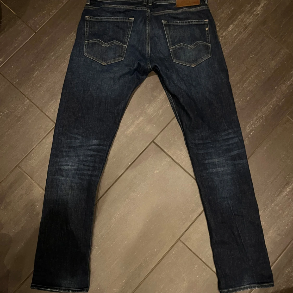 Mörkblå jeans Replay Comfort Fit 33 - 1