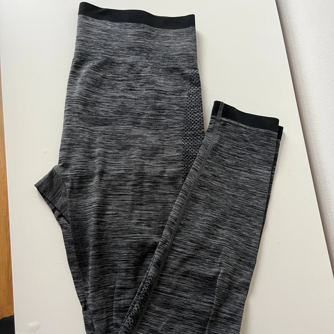 Grå leggings från Panos Emporio
