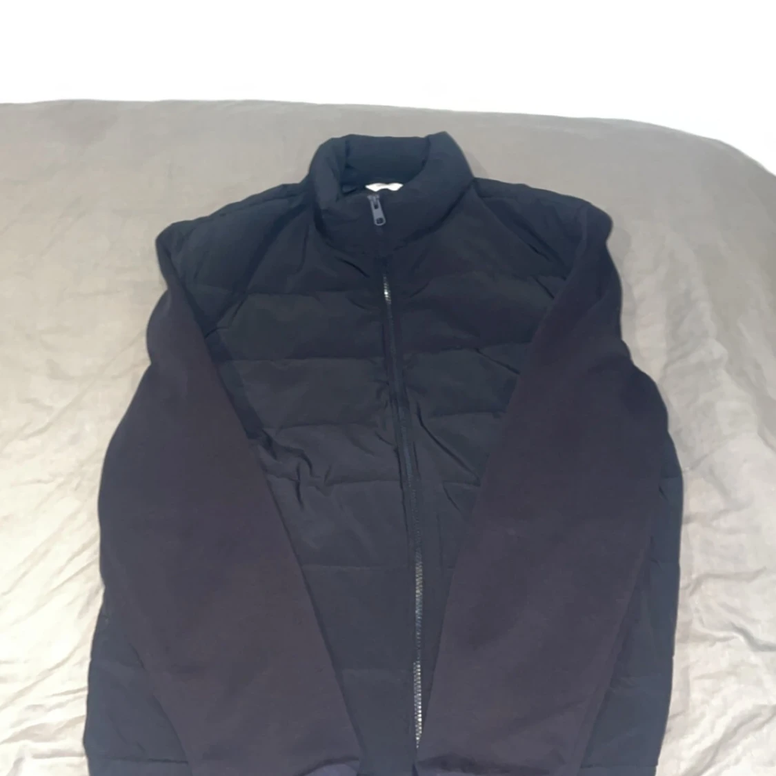 Svart pufferjacka från Zara - 1