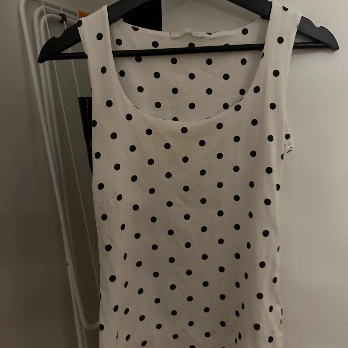 Vit prickig linnetopp från Zara - 3