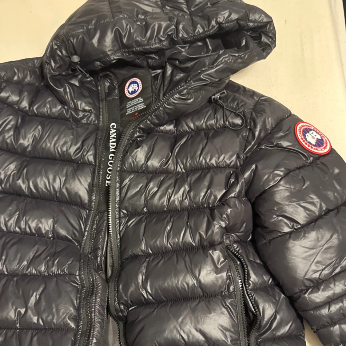 Svart dunjacka från Canada Goose