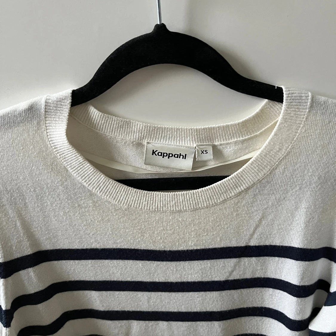 Randig vit tröja från Kappahl XS - 2