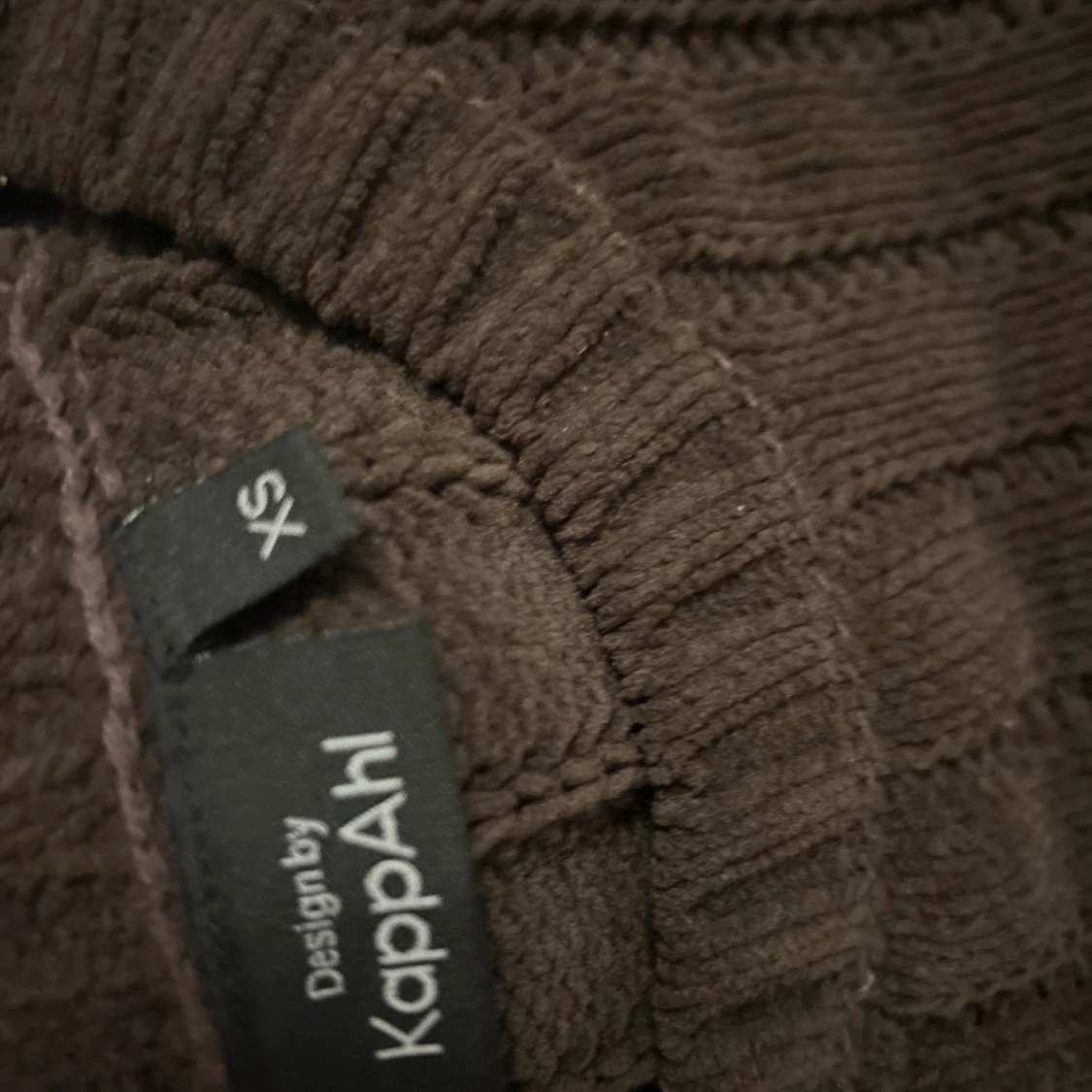 Brun ribbstickad tröja KappAhl XS - 2