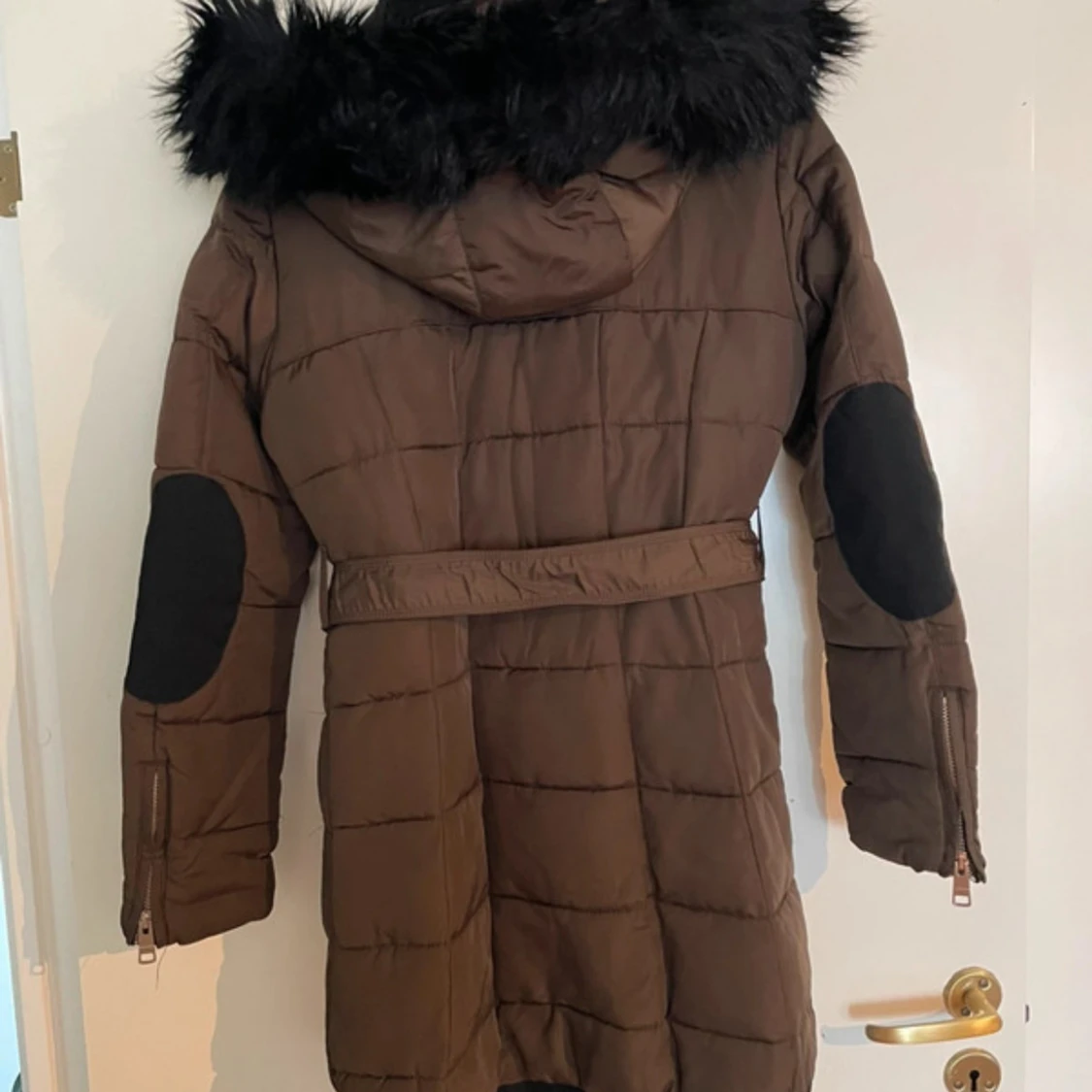 Brun quiltad dunjacka från Tindra - 1