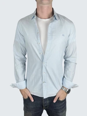 Burberry skjorta - Storlek: S || Skick: Mycket bra|| Nypris: Ca 5000kr || Följ för liknande produkter 🌊🍾