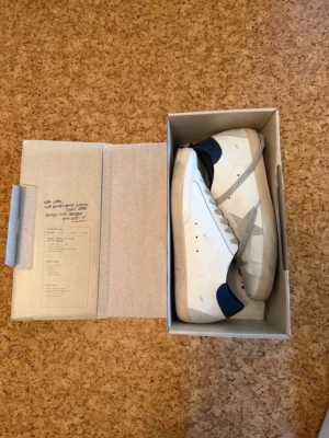 Golden goose  - INGEN BOX