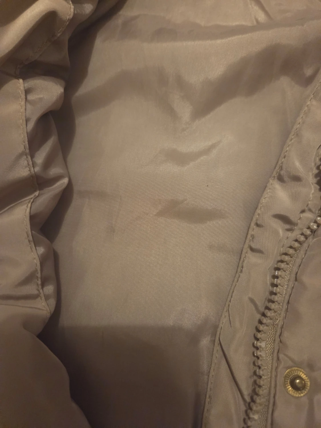 Lång beige dunjacka med huva - 5