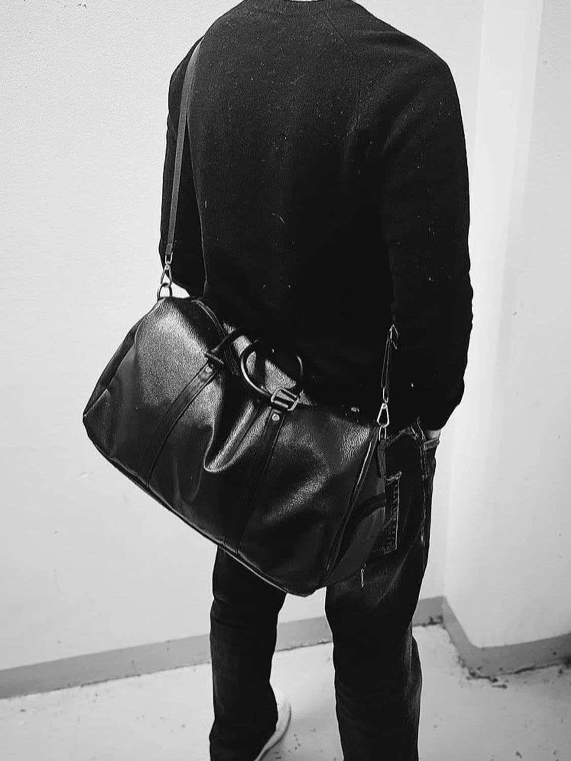 Classic black duffel bag ”HELT NY” - 4