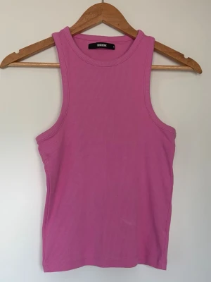 Linne - Fin rosa linne köpt på bikbok.