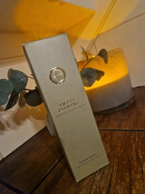 Rituals - Lyxig hand balm från Rituals i doften Sweet Jasmine. Helt ny 