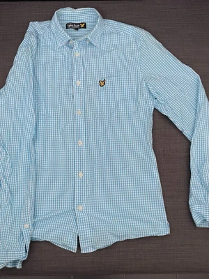 Lyle and Scott skjorta - Superbra skick