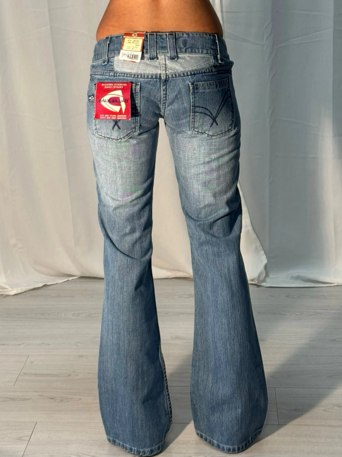 Low bootcut jeans 10018 - 2