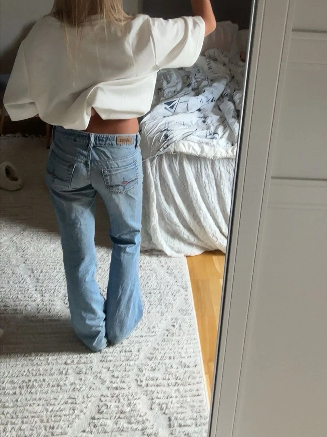 Ljusblå jeans  - 2