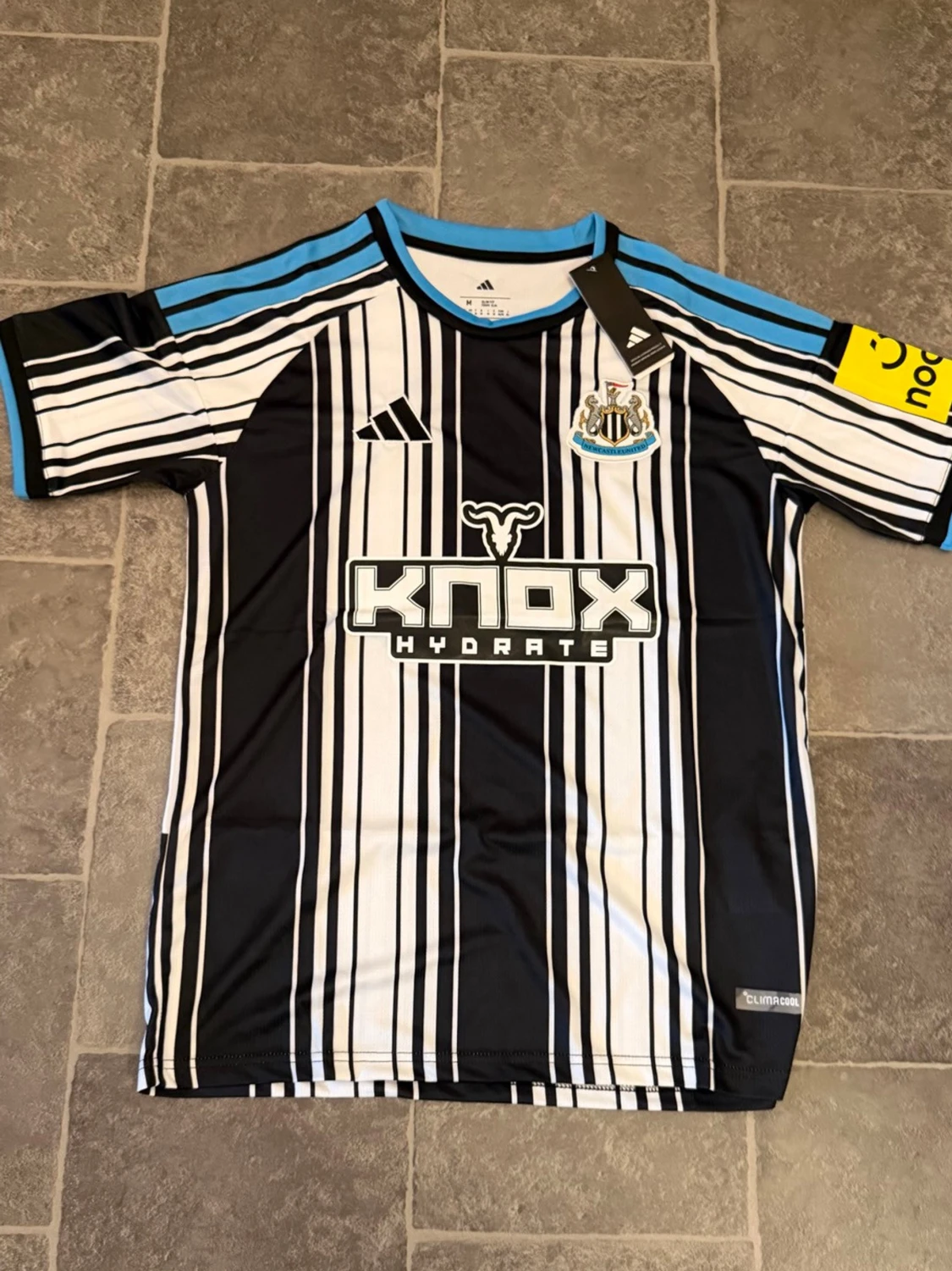 Newcastle united hemma 26/27