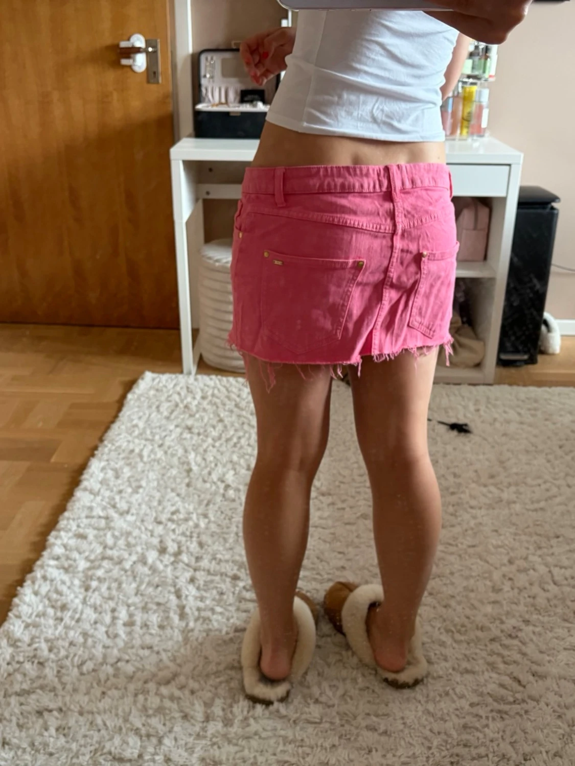 Rosa kort jeanskjol  - 1