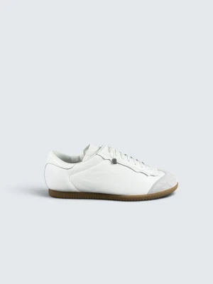 Maison margiel skor - Storlek: 42 || Skick:  Helt nya med tags, box och dustabgs|| Nypris: Ca 6500kr || Följ för liknande produkter 🌊🍾