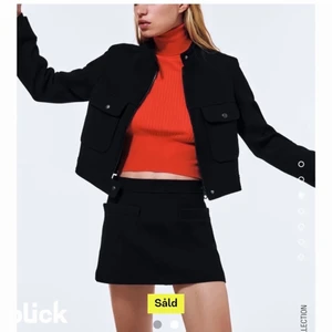 Zara kjol - Lägger upp igen pågrund av osäriös köpare. Säljer denna oanvända zara kjol som fortfarande har prislappen på. Kjolen finns inte längre att köpa på Zara🥰 priset är exklusive frakt