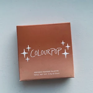 Colourpop Citrus fizz ögonskugga  - Någon färg som är swatchad. Som ny! Se sista bild för att se färgerna. Bra recensioner! Skriv gärna vid frågor. Katt och hund finns i hemmet