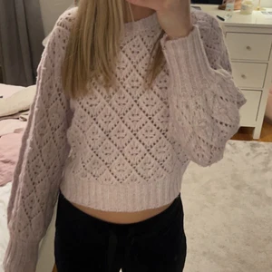 Tröja - Fin Stickad tröja i rosa. Som ny då ja använt dem 1 gång!