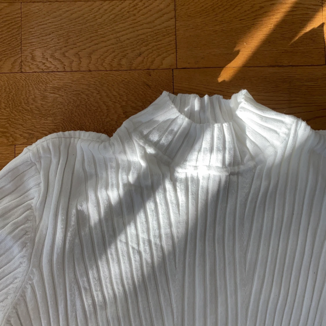 Ribbad polotröja - 90