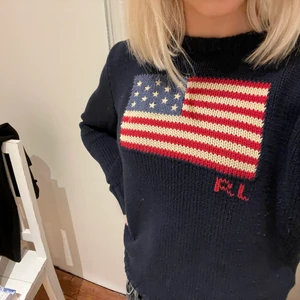 Ralph lauren tröja - Marinblå stickad Ralph lauren  tröja 