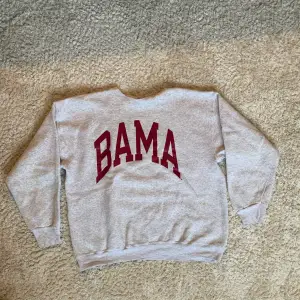 Amerikansk vintage Alabama sweatshirt, tungt bomull. Köparen står för frakt.