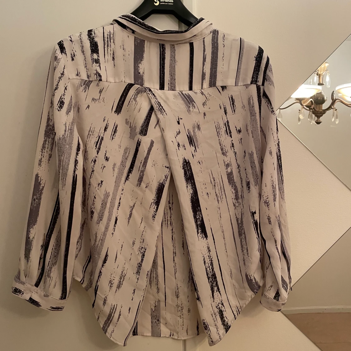 Svart-vit blus/skjorta - 91