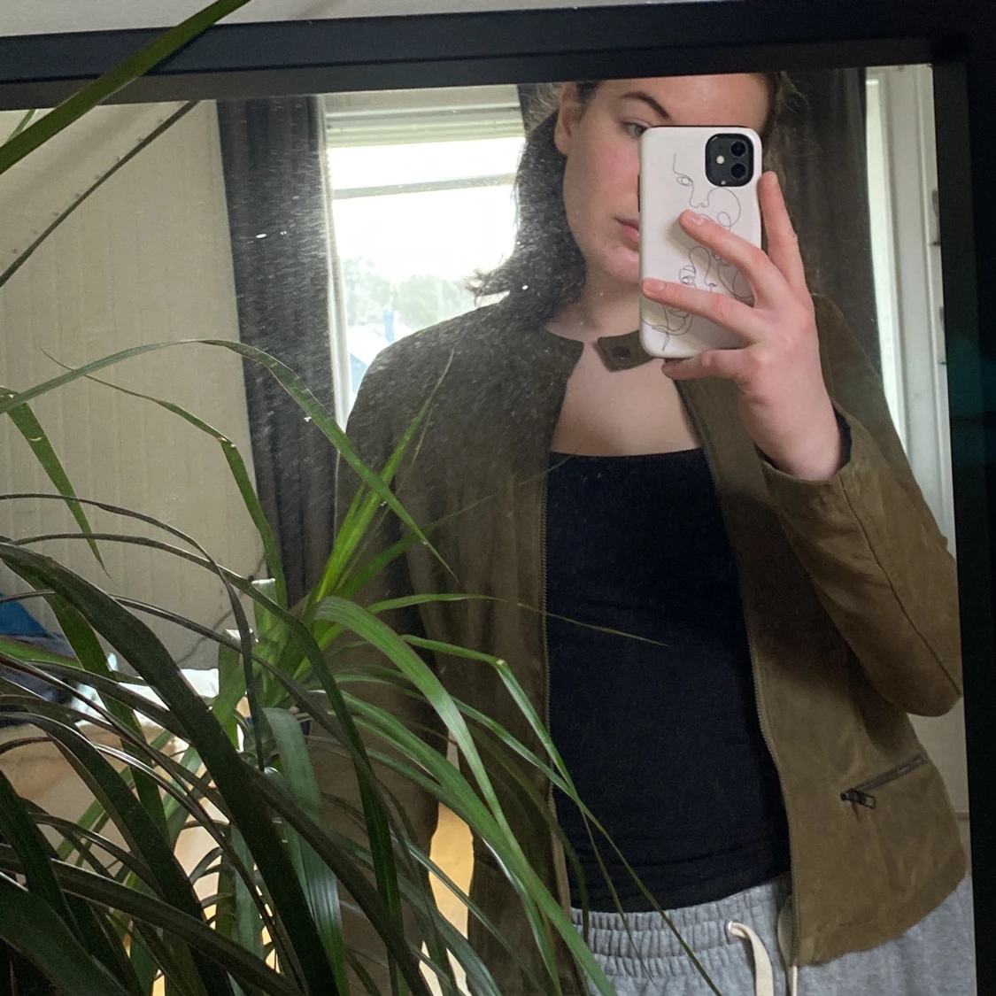 Grön mocka jacka från Jacqueline de YONG - 91