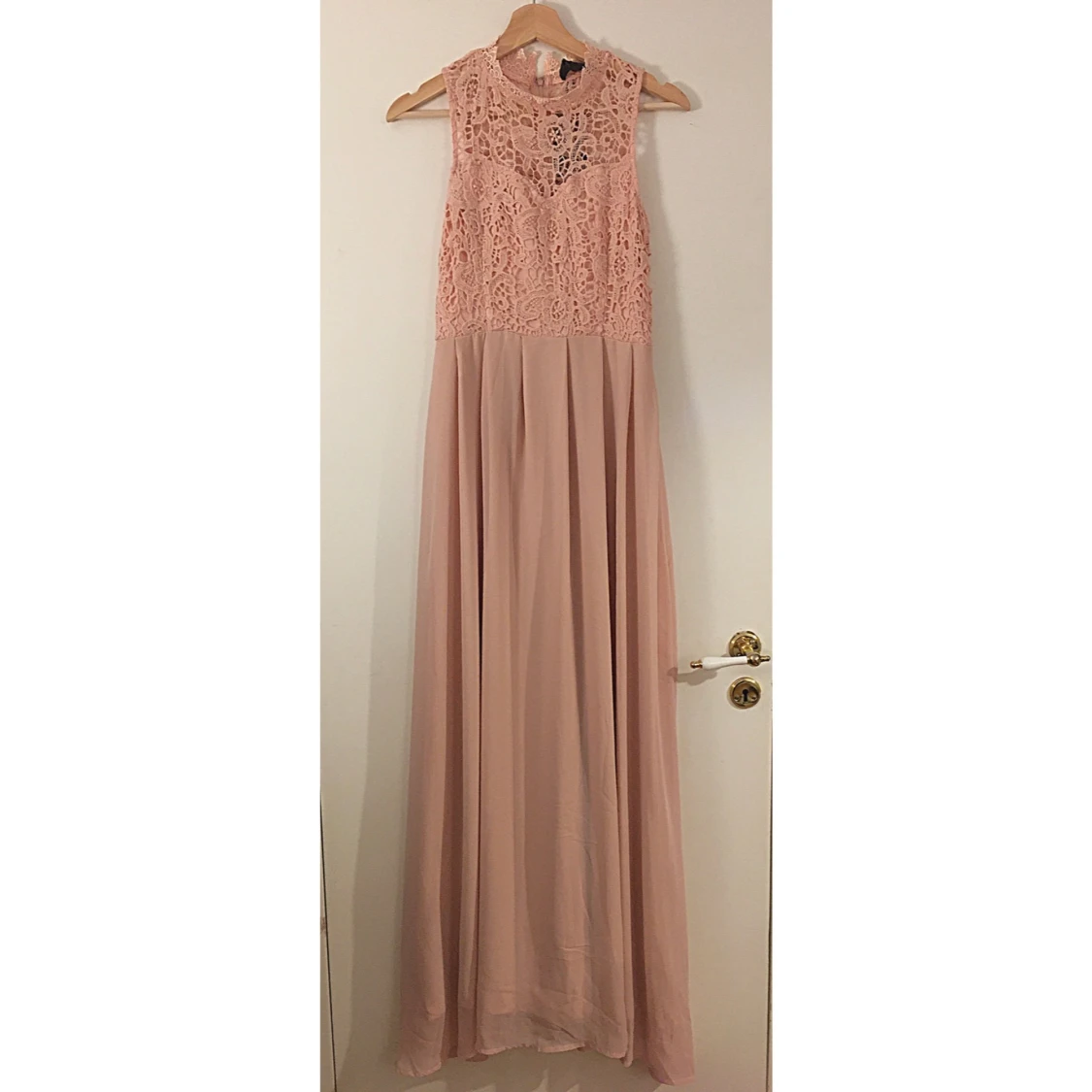 Balklänning (oanvänd)