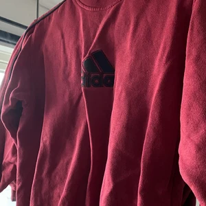 Adidas sweater - Kom med prisförslag ❤️