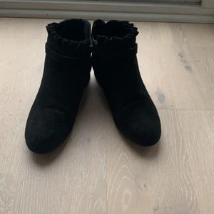 Fancy boots - Liten klack,glitter,använt 1 gång,
